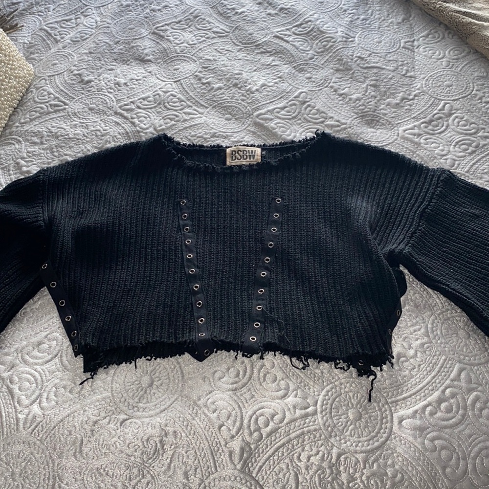 Black cropped sweater